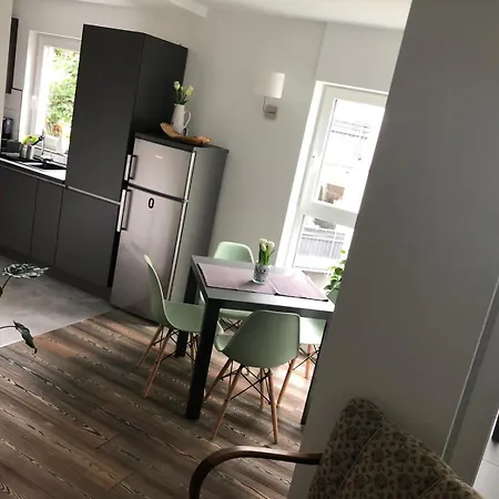 Iam 4 Betten 60 Qm Neu Modernisiert アッテンドルン